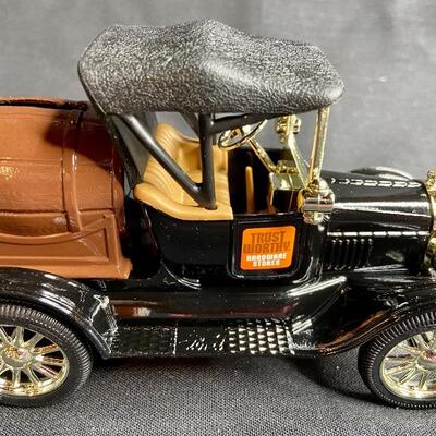 Lot 23: Distler Electric car and more collectible cars 