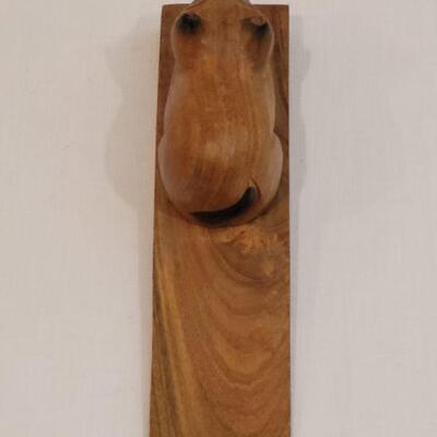 Lot 193: Mid Century Modern Wood Cat Doorstop