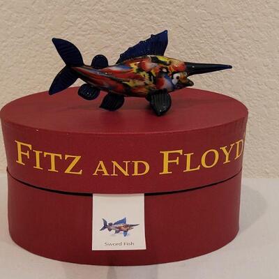 Lot 194: Fitz and Floyd Glass Swordfish with box