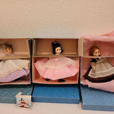 Lot 201: Vintage MADAME ALEXANDER "Little Women Dolls"