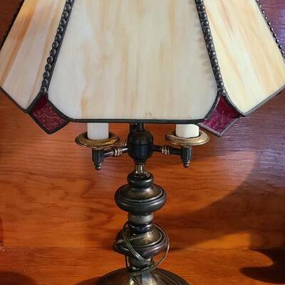 Lot 126: Stained/Slag glass Lamp