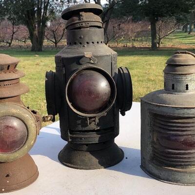 Lot 72 G: Antique railroad and driving lamps