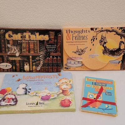 Lot 209: Notecard Sets and Hallmark Assorted Card Lot