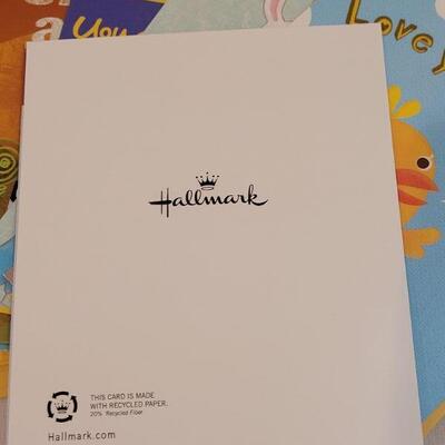 Lot 211: Note card Sets and Assorted Hallmark Cards Lot