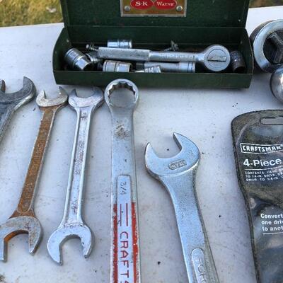 Lot 75 G: Wrench and Socket Lot