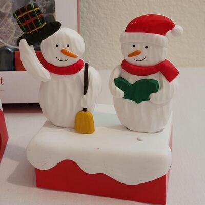 Lot 220: New HALLMARK Animated Snowman Scenes with Light Up Trees - Work Great!