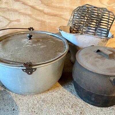 Lot 86: Dutch ovens and more 