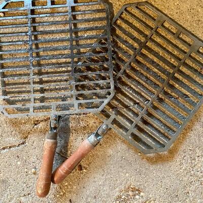 Lot 86: Dutch ovens and more 