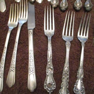 Lot 243 - Stainless & Silver Plated & Sterling Silverware - Alvin Rogers Simcon