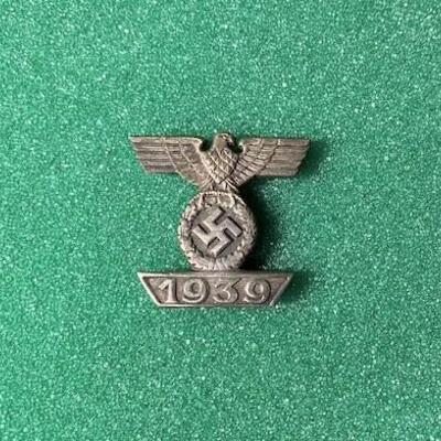 LOT#410B: WWII 1939 Iron Cross Spange