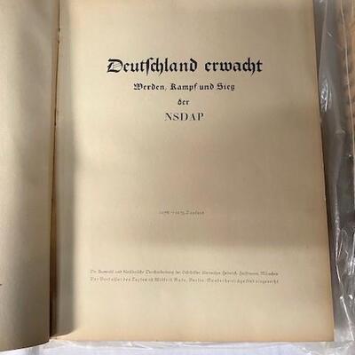 LOT#437: 2 Collectable German WWII Books (#10)