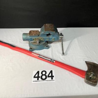 LOT#484: Omega #4 Vise & Total Control Axe