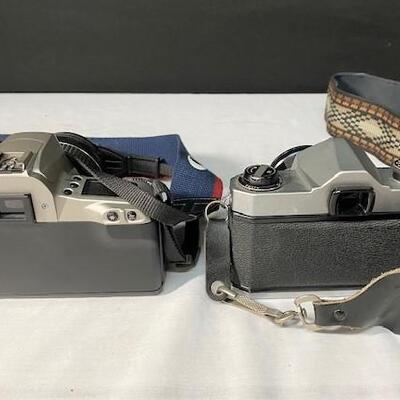 LOT#491: Pair of 35mm Cameras (Canon & Pentax)