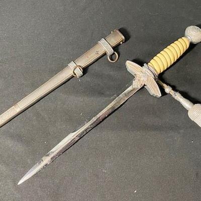 LOT#514: WWII German Officer's Dagger [2nd Model] (#2)
