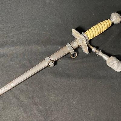 LOT#514: WWII German Officer's Dagger [2nd Model] (#2)
