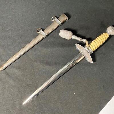 LOT#514: WWII German Officer's Dagger [2nd Model] (#2)