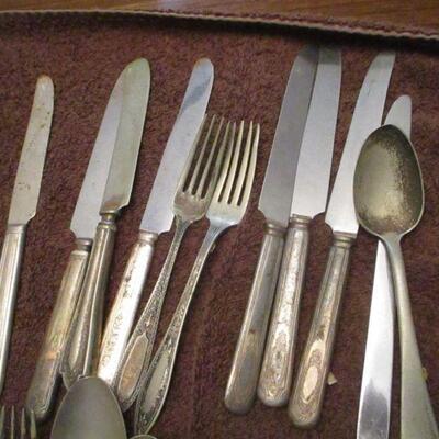 Lot 245 - Stainless & Silver Plated Silverware - Manor House Crosby Stratford DOHRCO Heavy