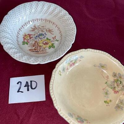Lot 240 - Vintage Bowls