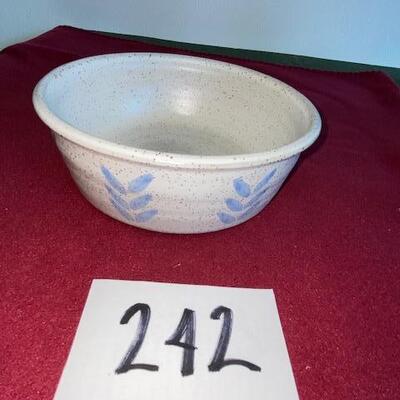 Lot 242 - Stoneware Pottery bowl