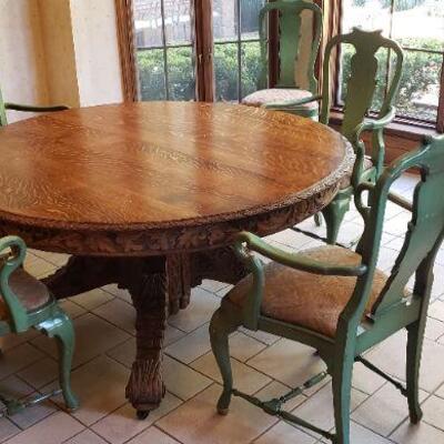 Large Round Dinning Table with 7 Green Chairs