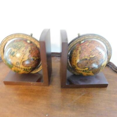 World Globe Wood Book Ends Made in Italy 7