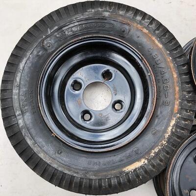 Lot 95 G: Trailer rims and tires