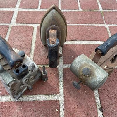 Lot 93: Vintage Irons