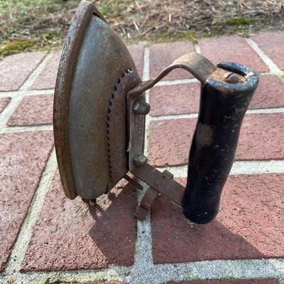 Lot 93: Vintage Irons