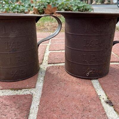 Lot 94: Vintage well bucket and tins 