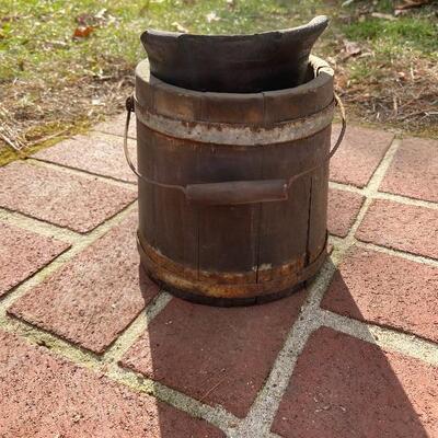 Lot 94: Vintage well bucket and tins 