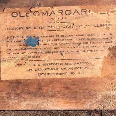 Lot 154 G: Vintage wooden crates and cane handles