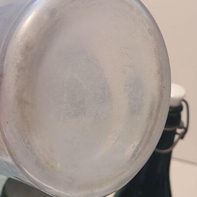 Lot 140: Rare Keystone Mason with Keystone Lid, Green Root, Queens