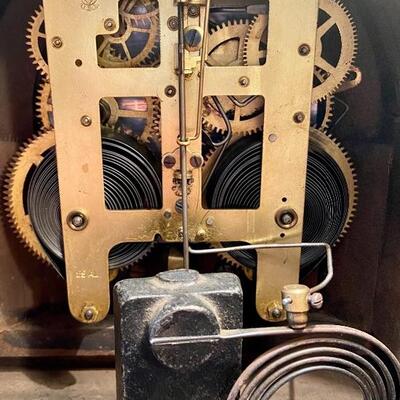 Lot 158: Vintage Seth Thomas Mantle Clock