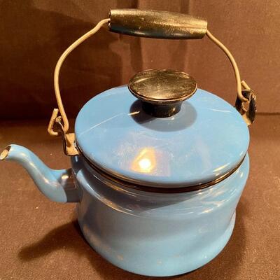 Lot 159: Vintage Enamel Bread Box and Teapots