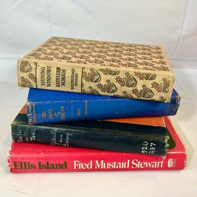 Vintage Book Lot - American Experience