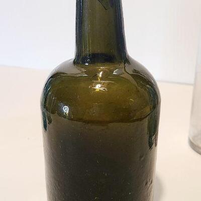 Lot 147: Antique Soda Bottle Lot