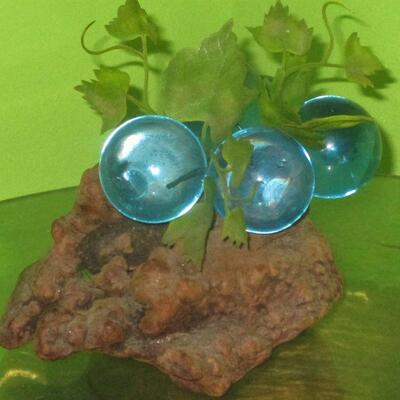 Lot 27 - Lucite Grapes on Branch GOOGLE THIS ONE