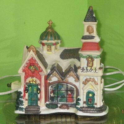 Lot 34 - Ceramic Lighted Church