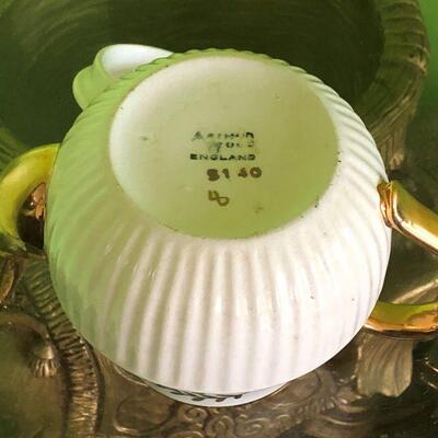 Lot 39 - Arthur Wood Teapot