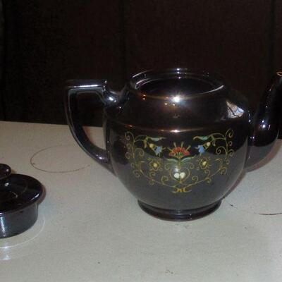 Lot 68 - Made in Japan Teapot