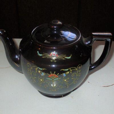 Lot 68 - Made in Japan Teapot
