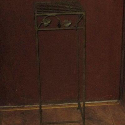 Lot 157 - Metal Plant Stand LOCAL PICK UP ONLY