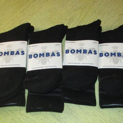Lot 176 - 4 Pairs of Bombas Black Socks GOOGLE THESE