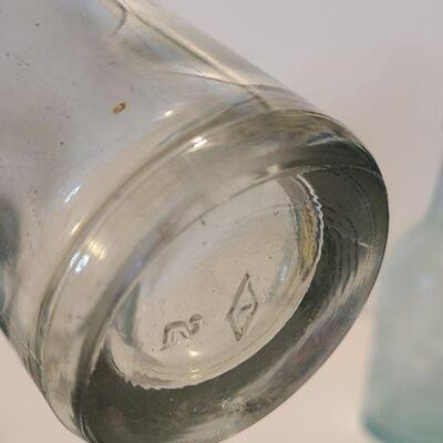 Lot 149: Blob Top Soda Bottles (Congress & Empire Springs Green & More)