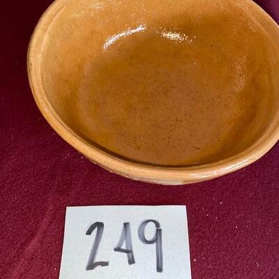 Lot 249 - Pottery Bowl