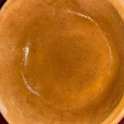 Lot 249 - Pottery Bowl