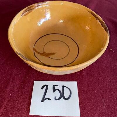 Lot 250 - Pottery Bowl