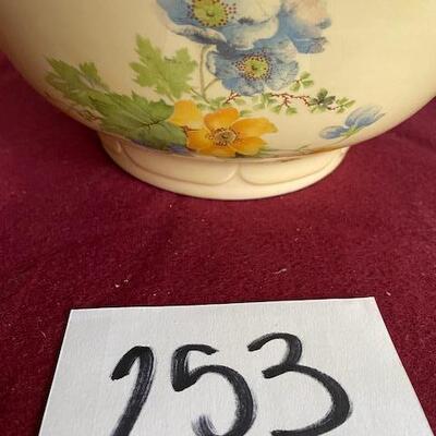 Lot 253 - Vintage bowl