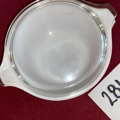 Lot 281 - Vintage Pyrex, Autumn Harvest Wheat Dish