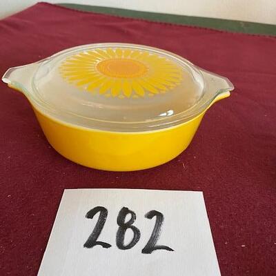 Lot 282 - Vintage Pyrex, Sunflower Pattern Dish with lid